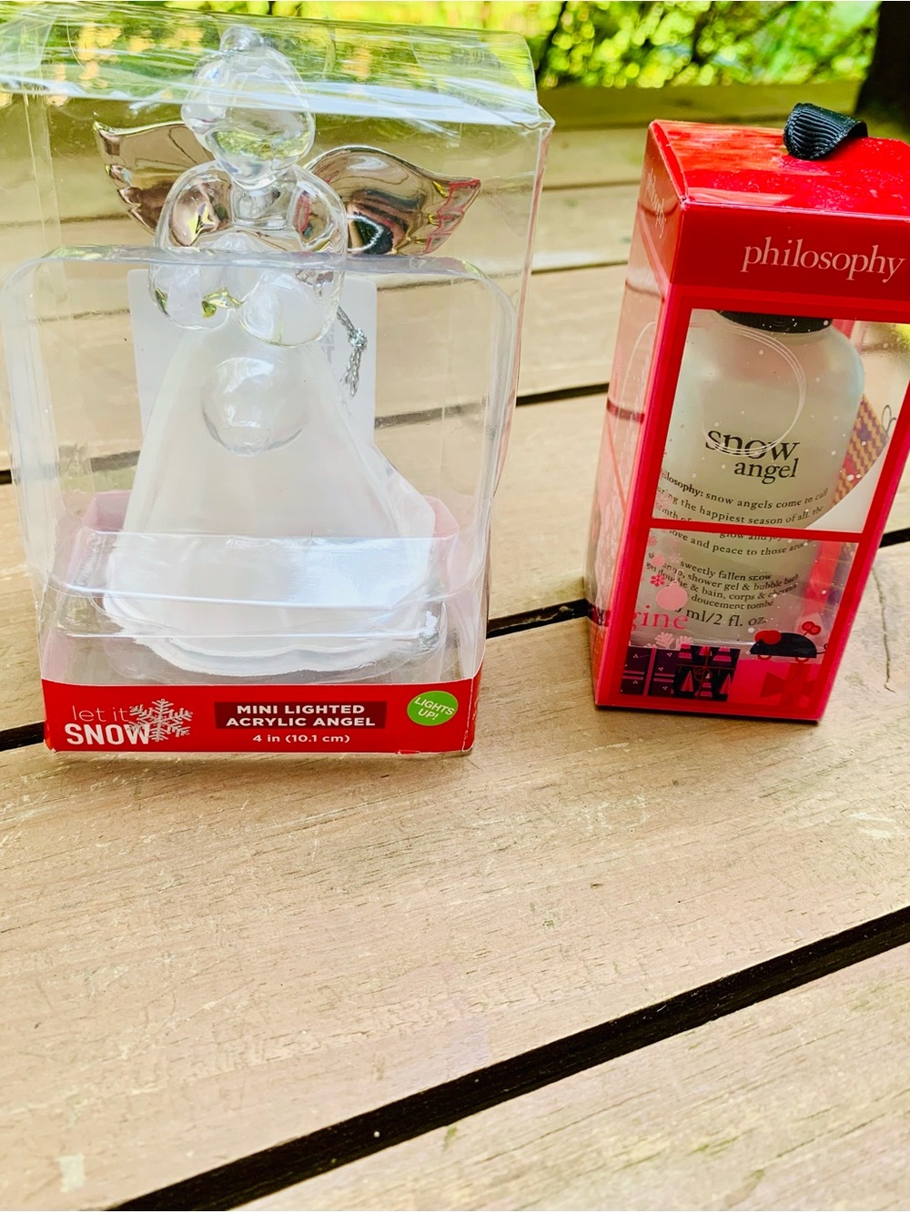 Angel themed Christmas gifts: Angel light & philosophy snow Angel lotion
